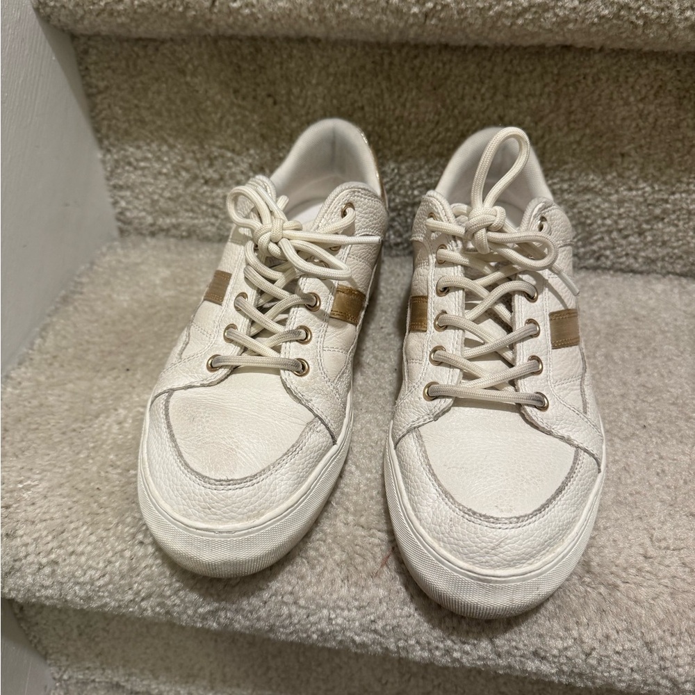 Vince Camuto Janine Sneakers